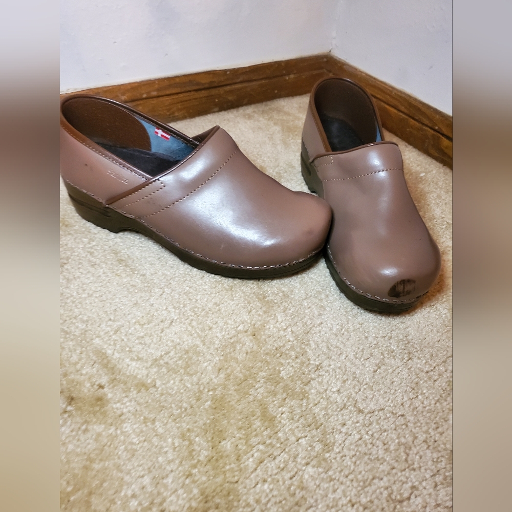 Sanita Brown Leather Nursing Clogs